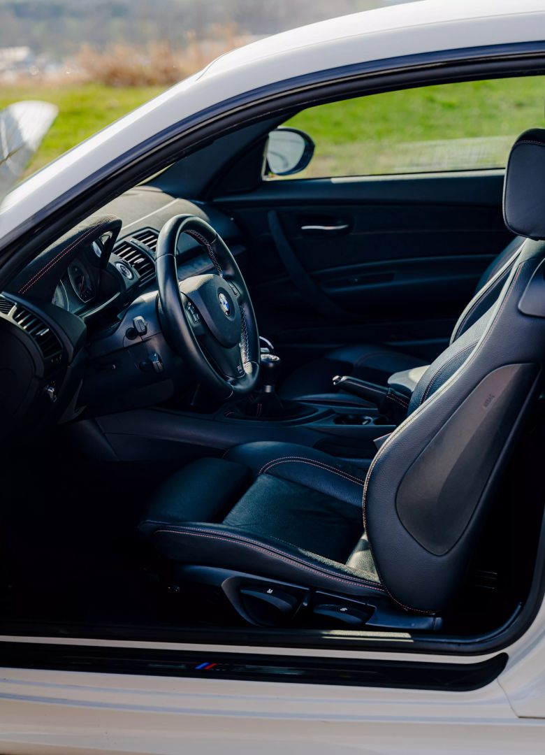 2011 Bmw 1 Series - Image 12