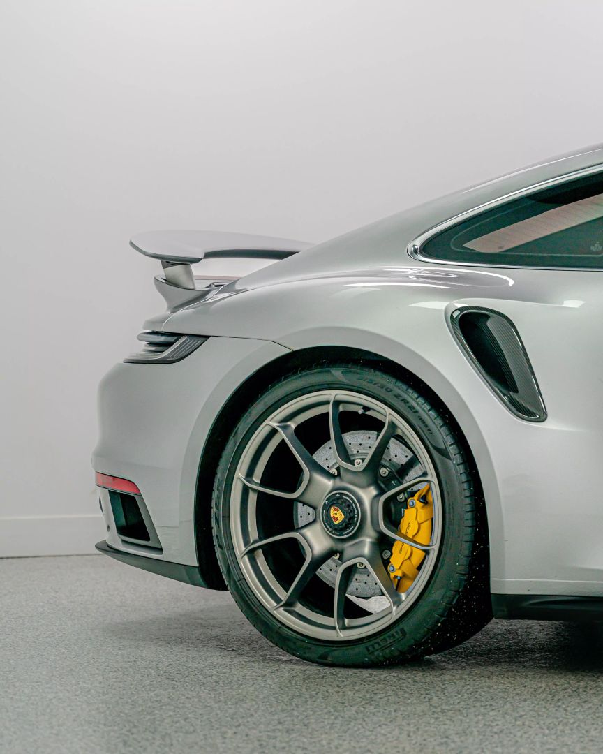 2021 Porsche 911 - Image 13