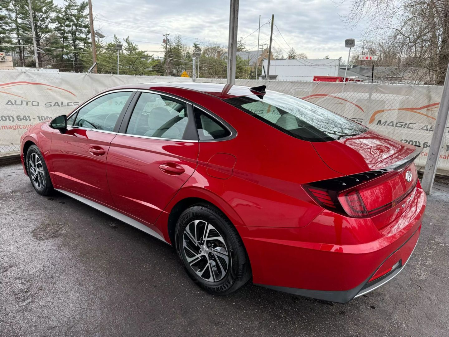 2022 Hyundai Sonata Hybrid - Image 13