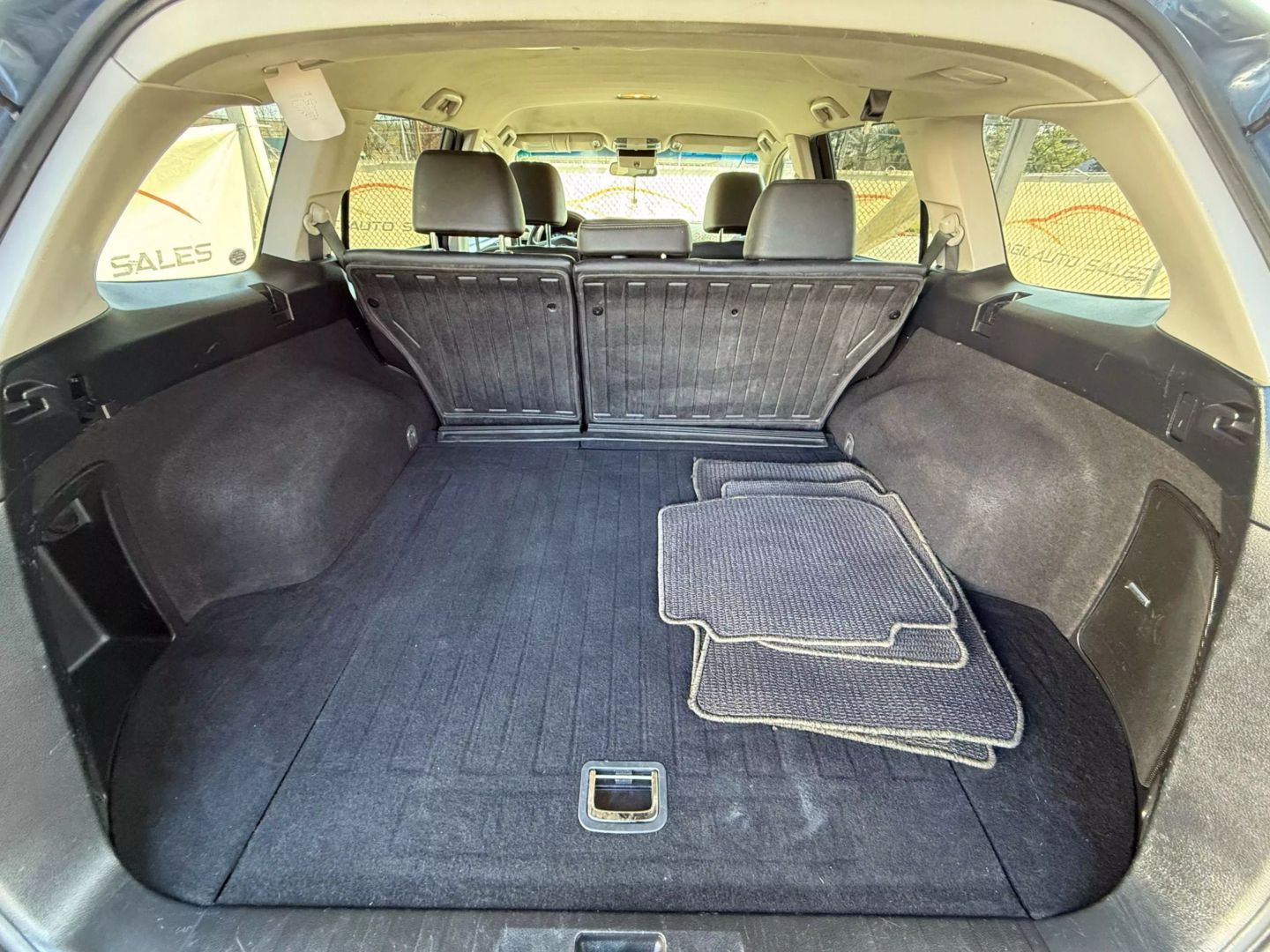 2014 Subaru Outback - Image 20