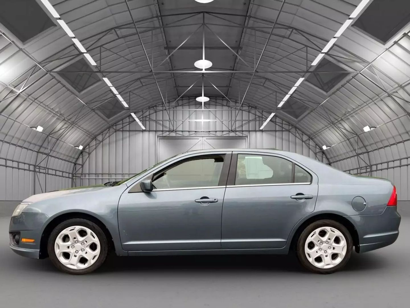 Used 2011 Ford Fusion SE with VIN 3FAHP0HG2BR323877 for sale in Kansas City