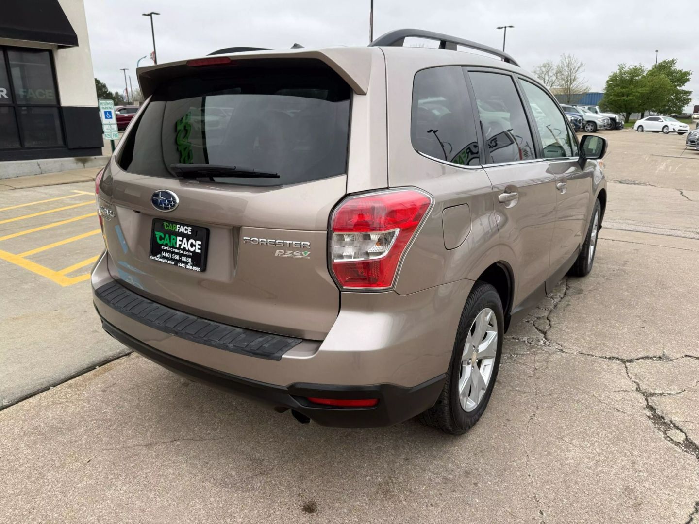 2015 Subaru Forester - Image 15