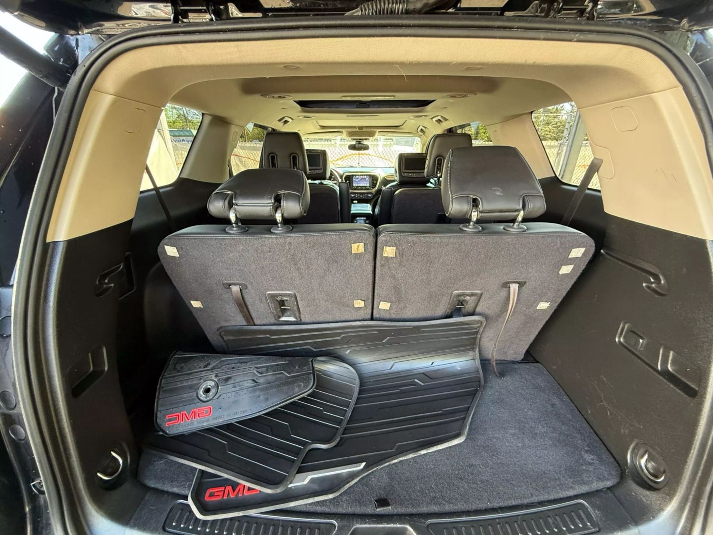 2017 Gmc Acadia - Image 21