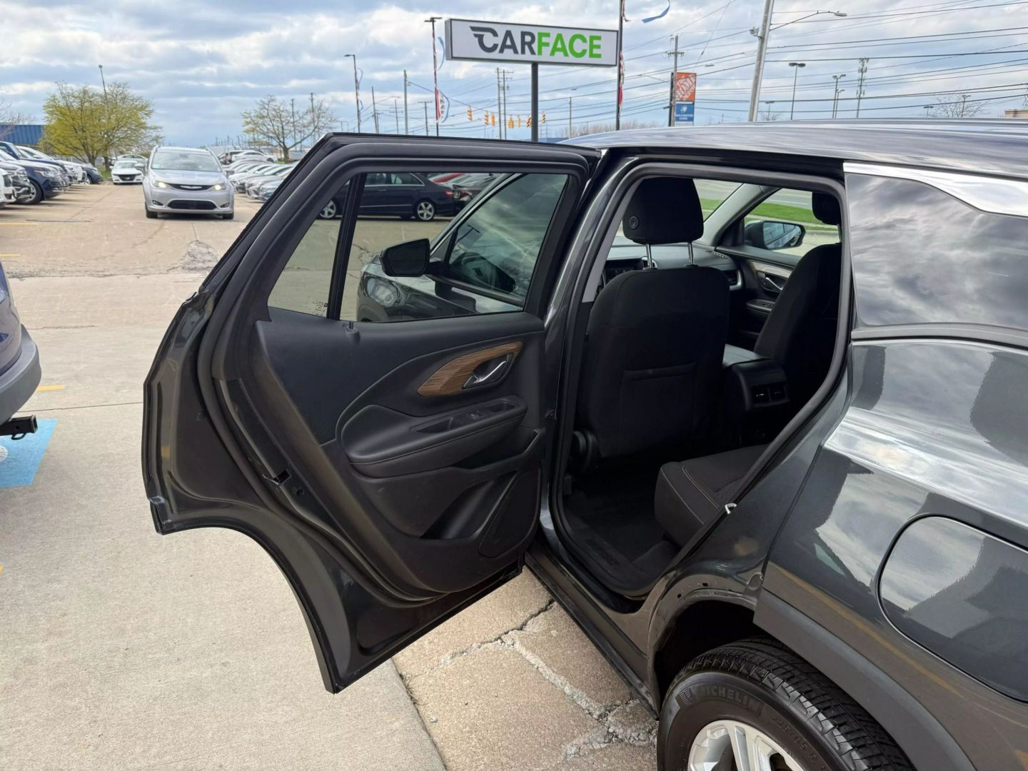 2018 Gmc Terrain - Image 18