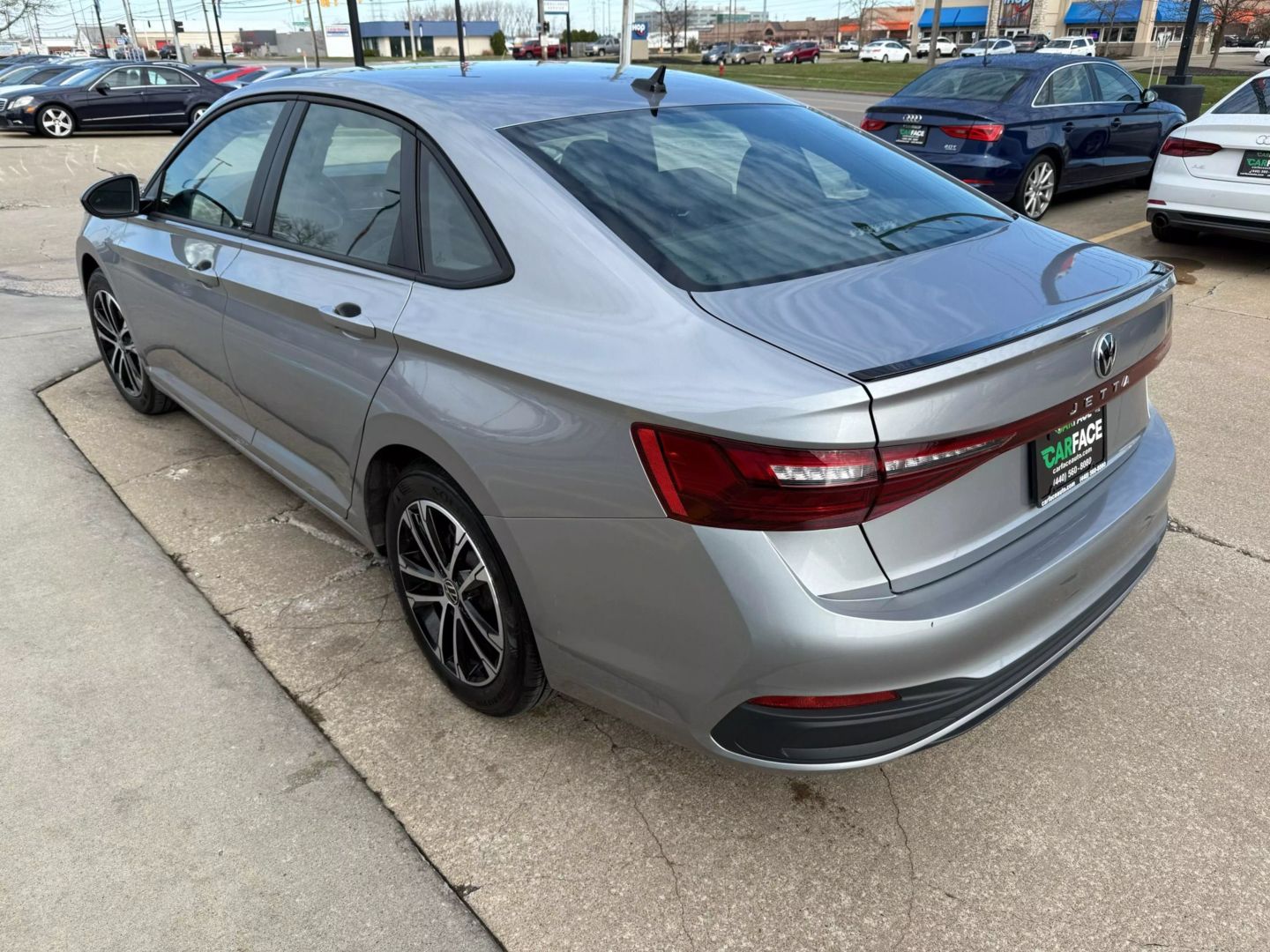 2025 Volkswagen Jetta - Image 7