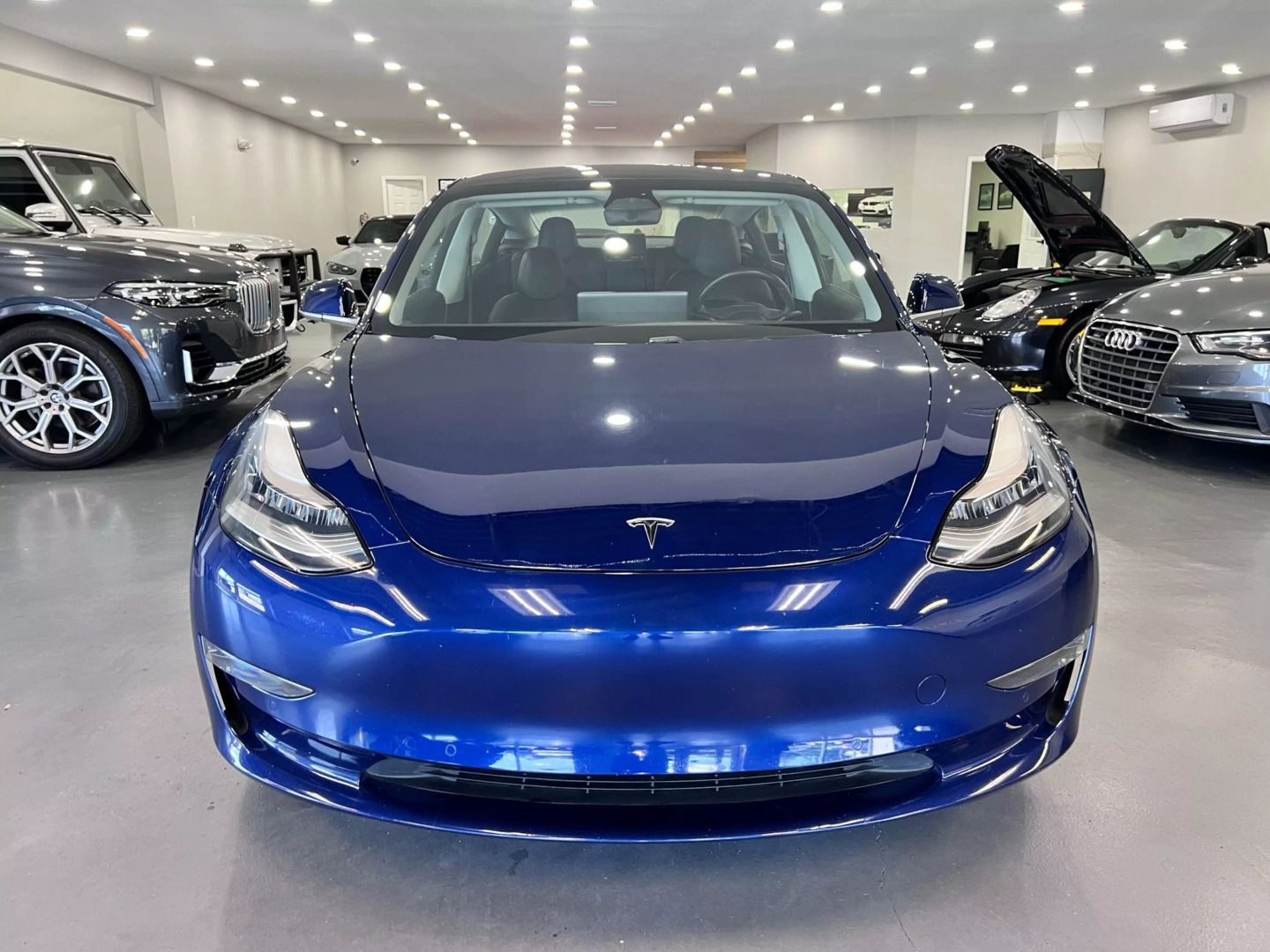 2018 Tesla Model 3 Mid Range Sedan 4d - Image 2