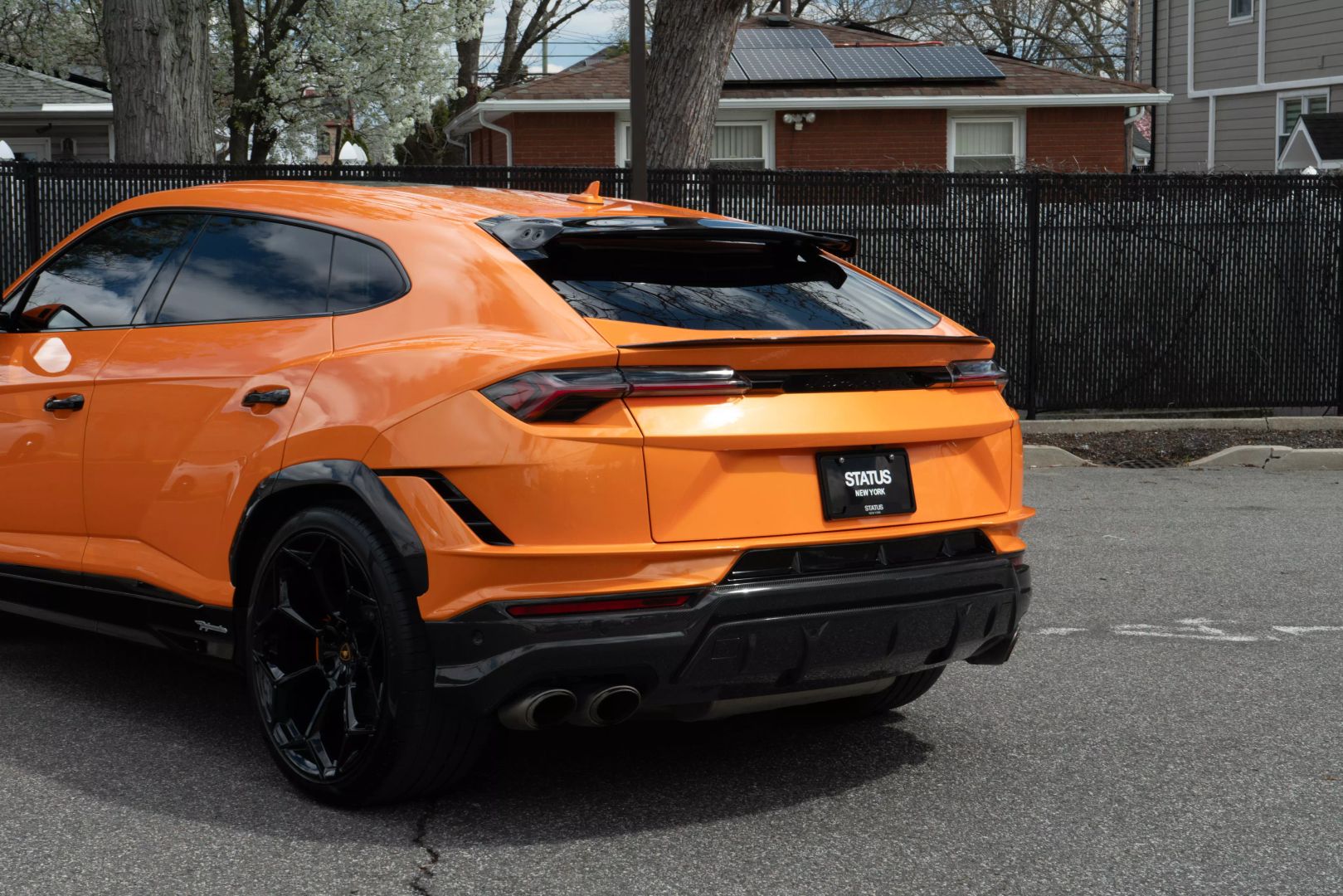 2023 Lamborghini Urus - Image 25