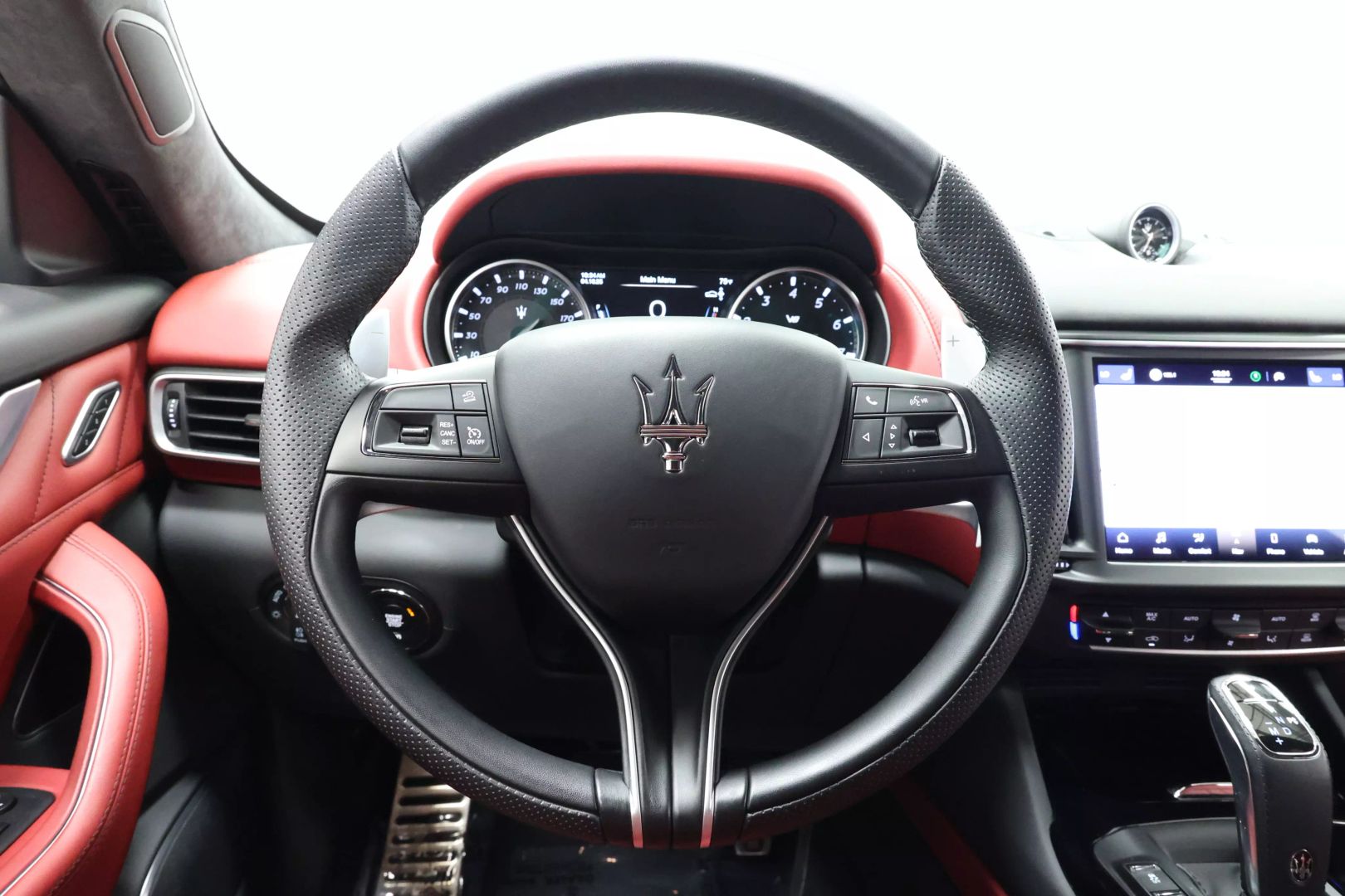 2022 Maserati Levante - Image 22