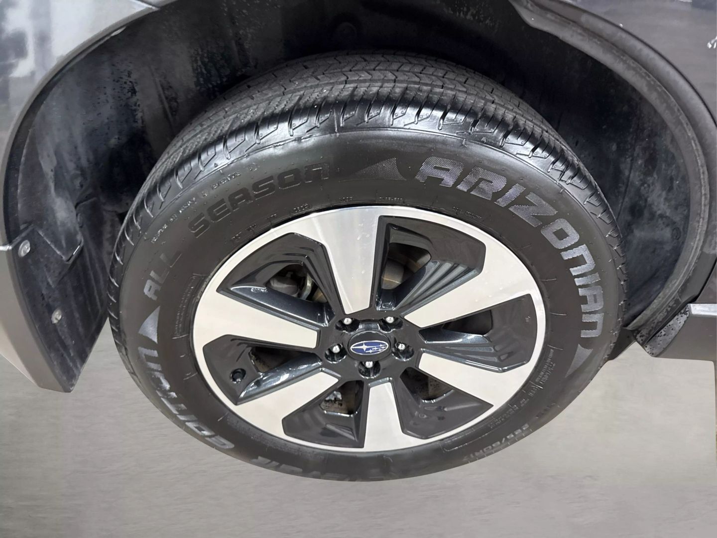 2018 Subaru Forester - Image 16