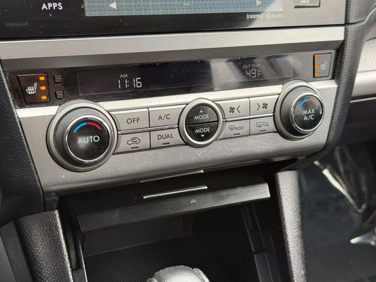 2017 Subaru Legacy - Image 34