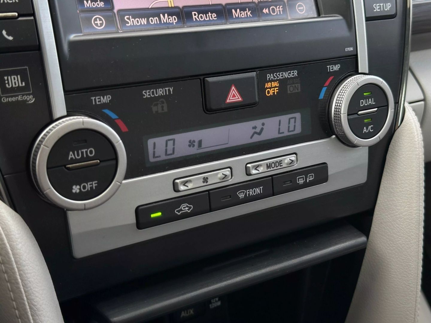 2012 Toyota Camry - Image 37