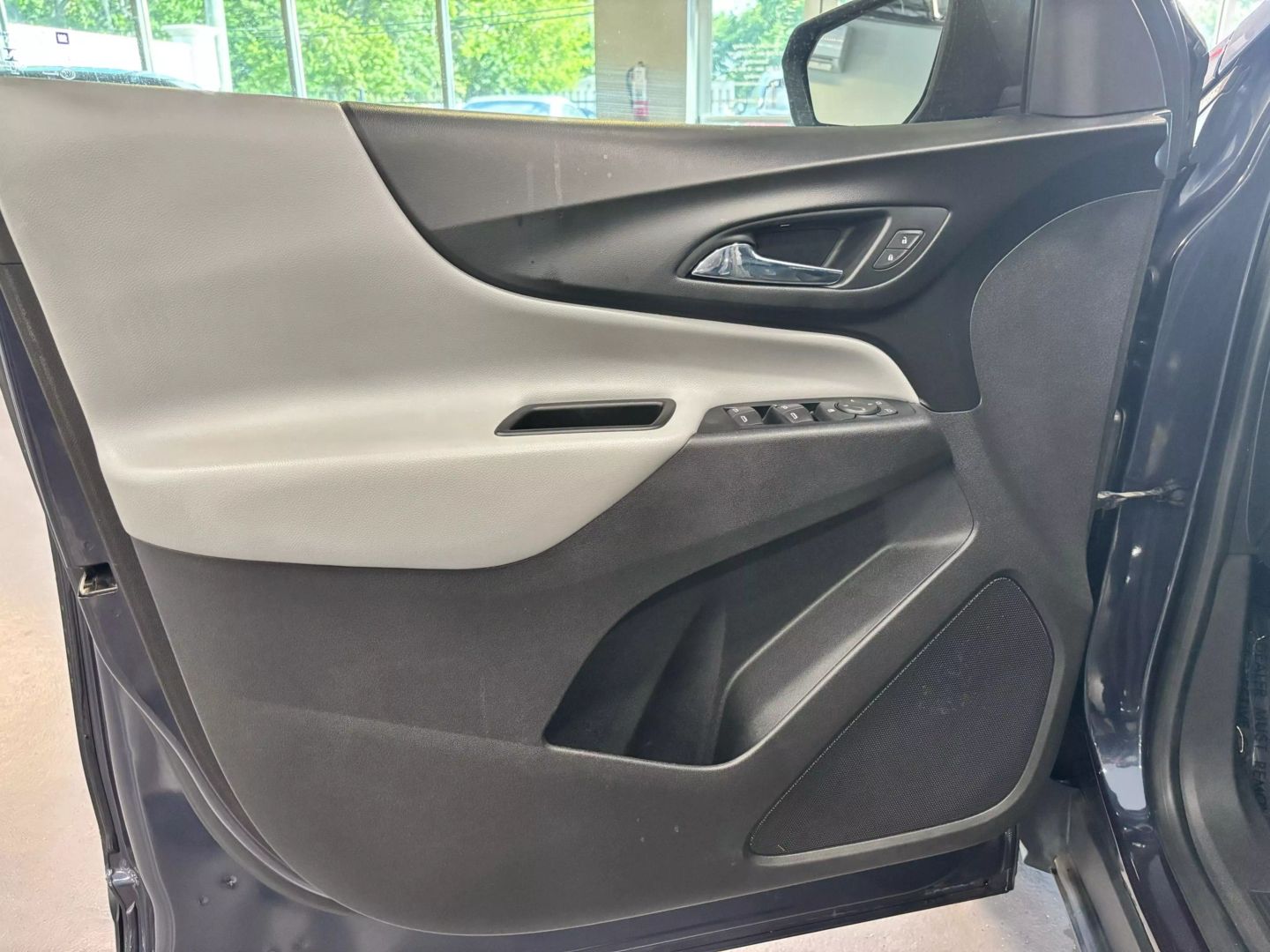 2019 Chevrolet Equinox Ls Sport Utility 4d - Image 22