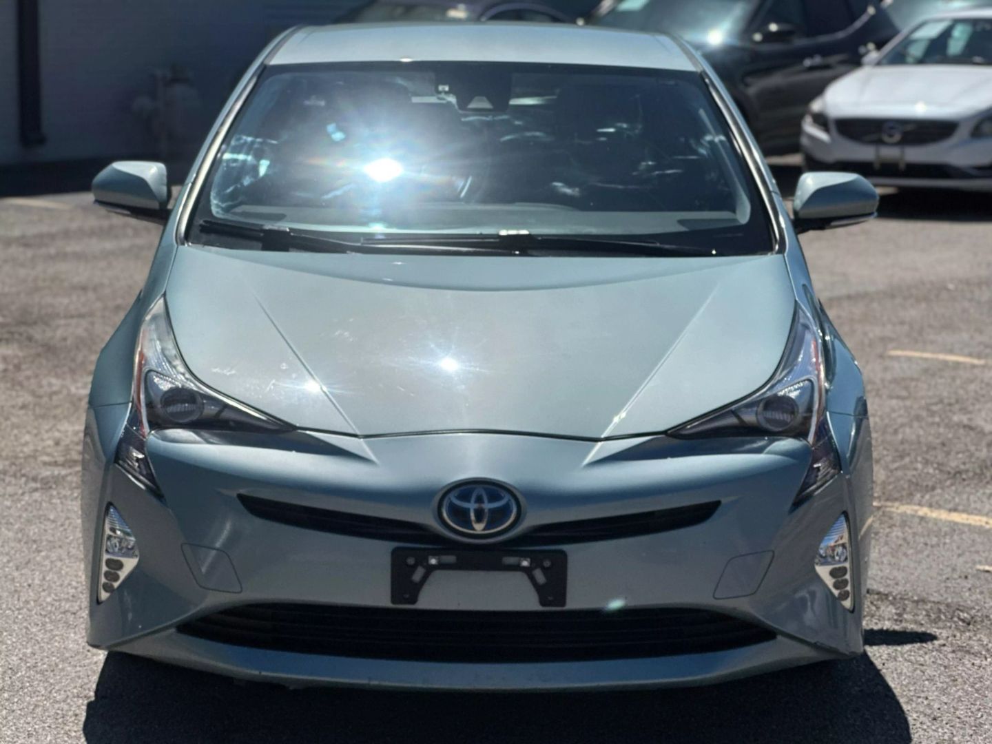2016 Toyota Prius - Image 10