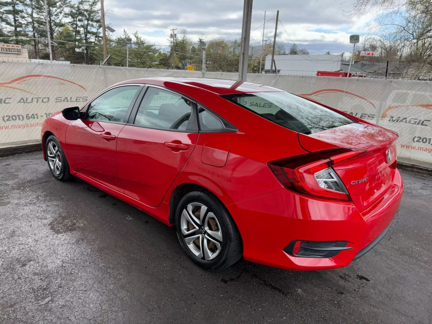 2017 Honda Civic - Image 13