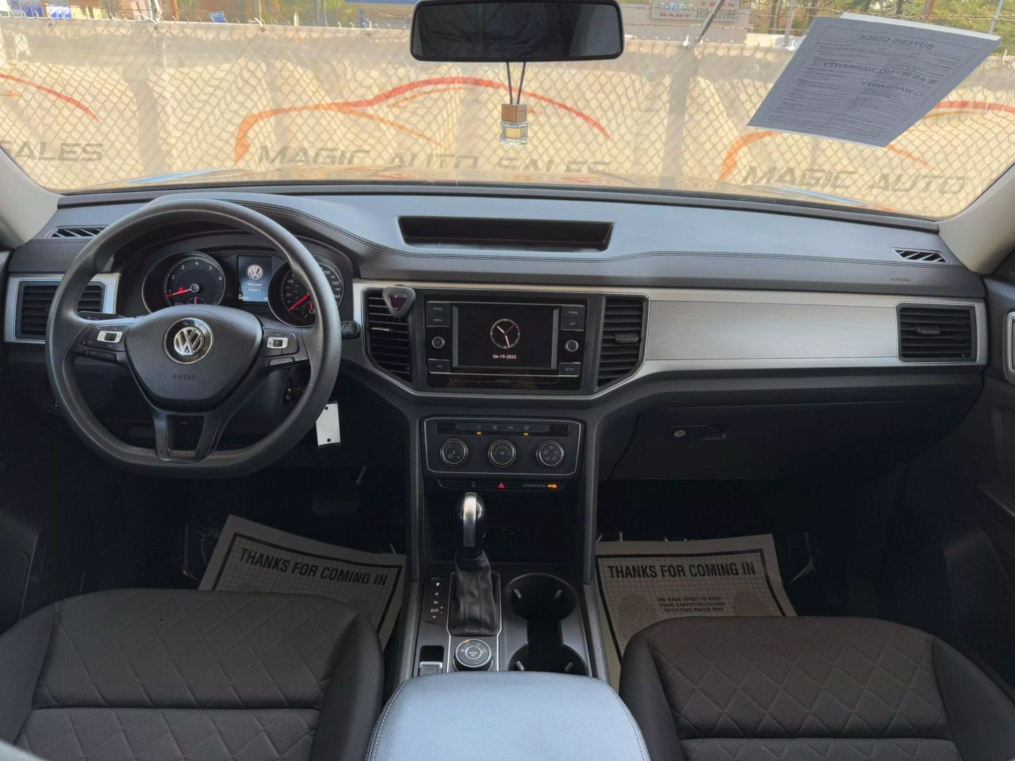 2018 Volkswagen Atlas - Image 27