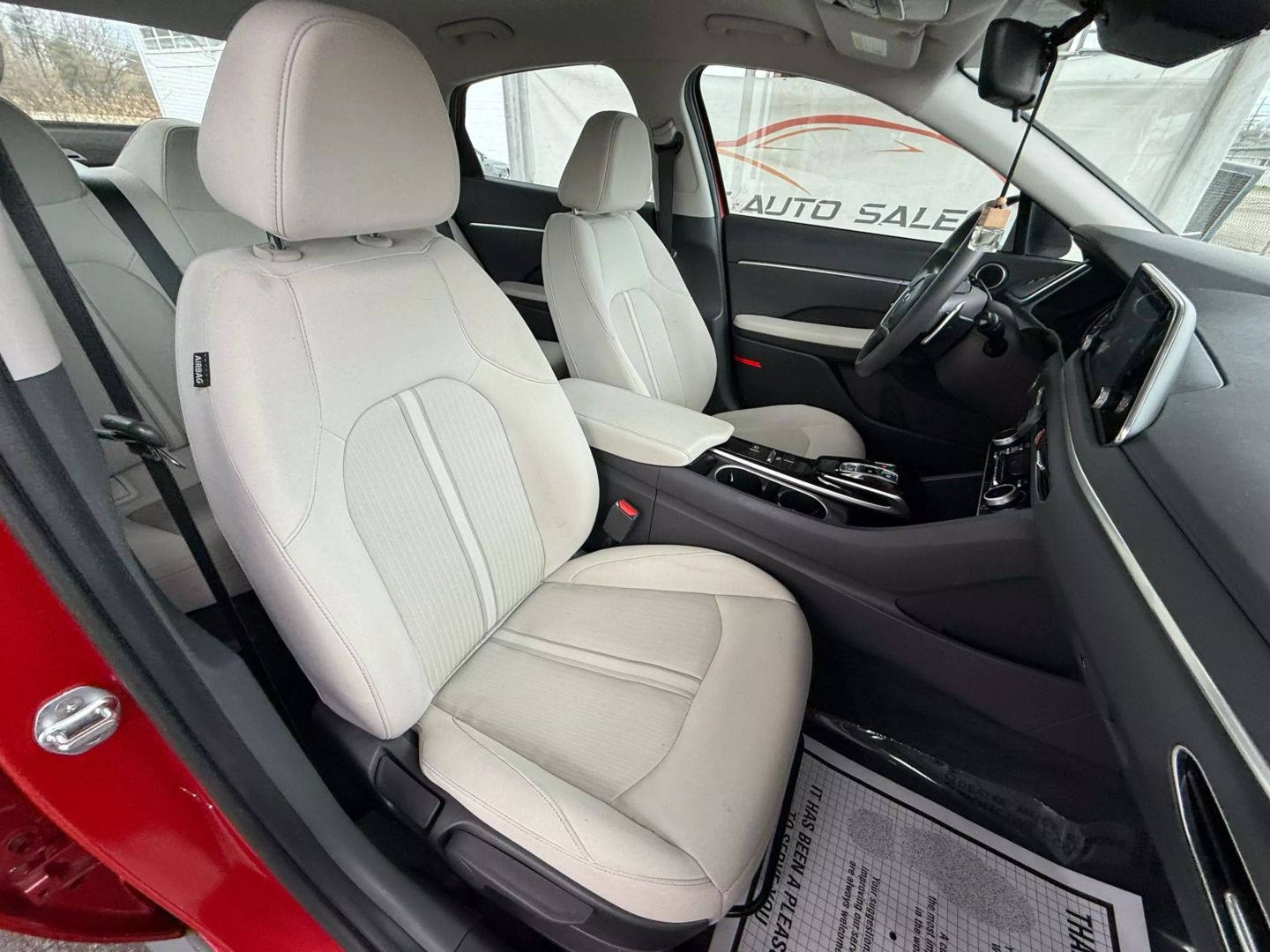2022 Hyundai Sonata Hybrid - Image 26