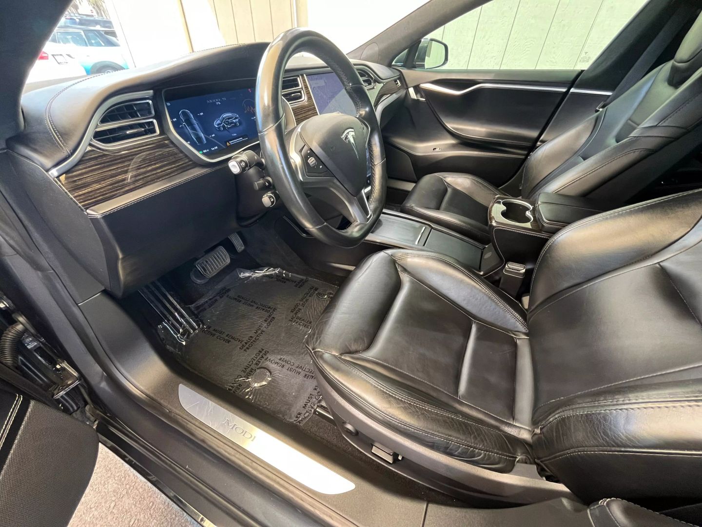 2016 Tesla Model S  Vin: 5yjsa1e16gf151935 Stock Id: 151935 - Image 10