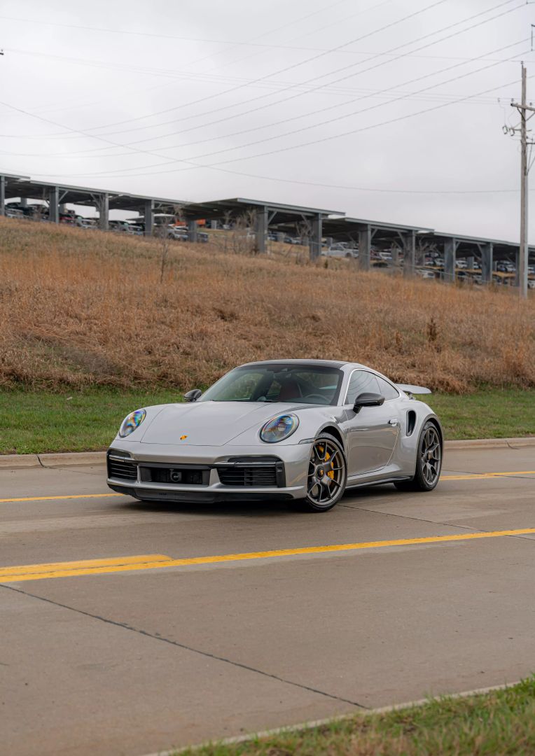 2021 Porsche 911 - Image 46