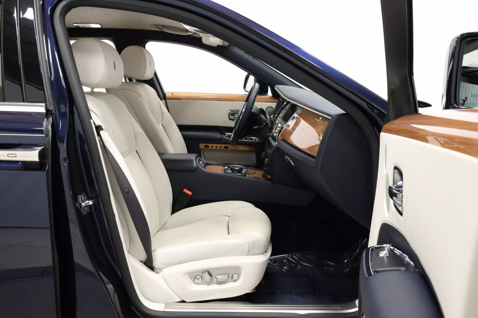 2018 Rolls-royce Ghost - Image 92