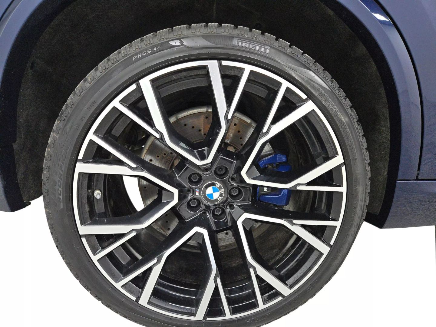2022 Bmw X5 M - Image 23