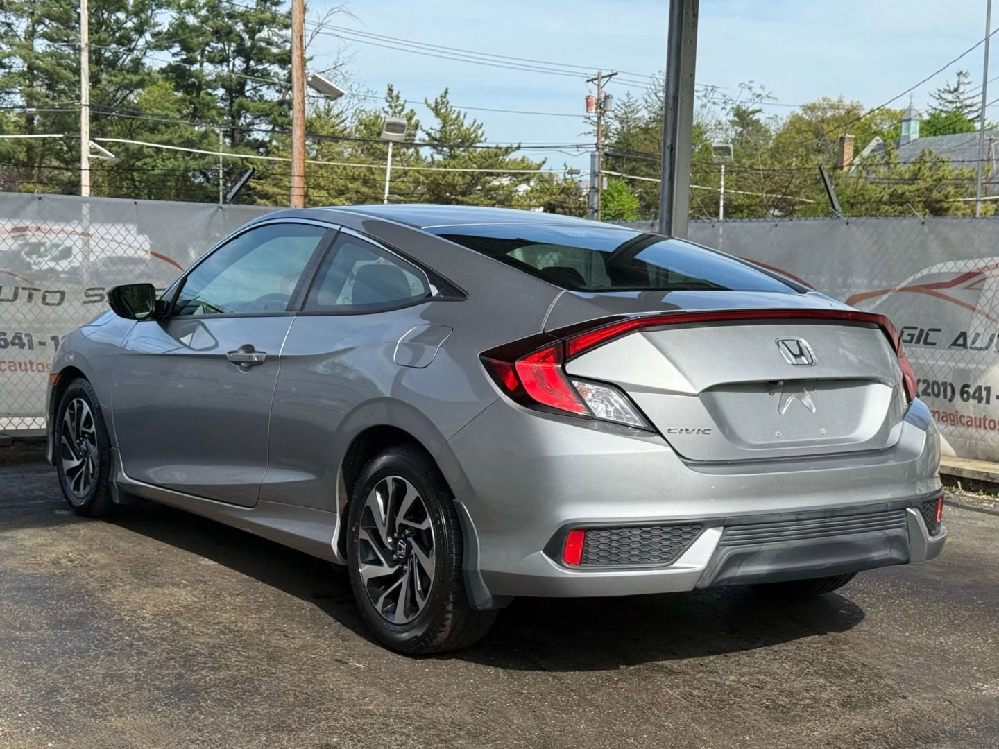 2016 Honda Civic - Image 9