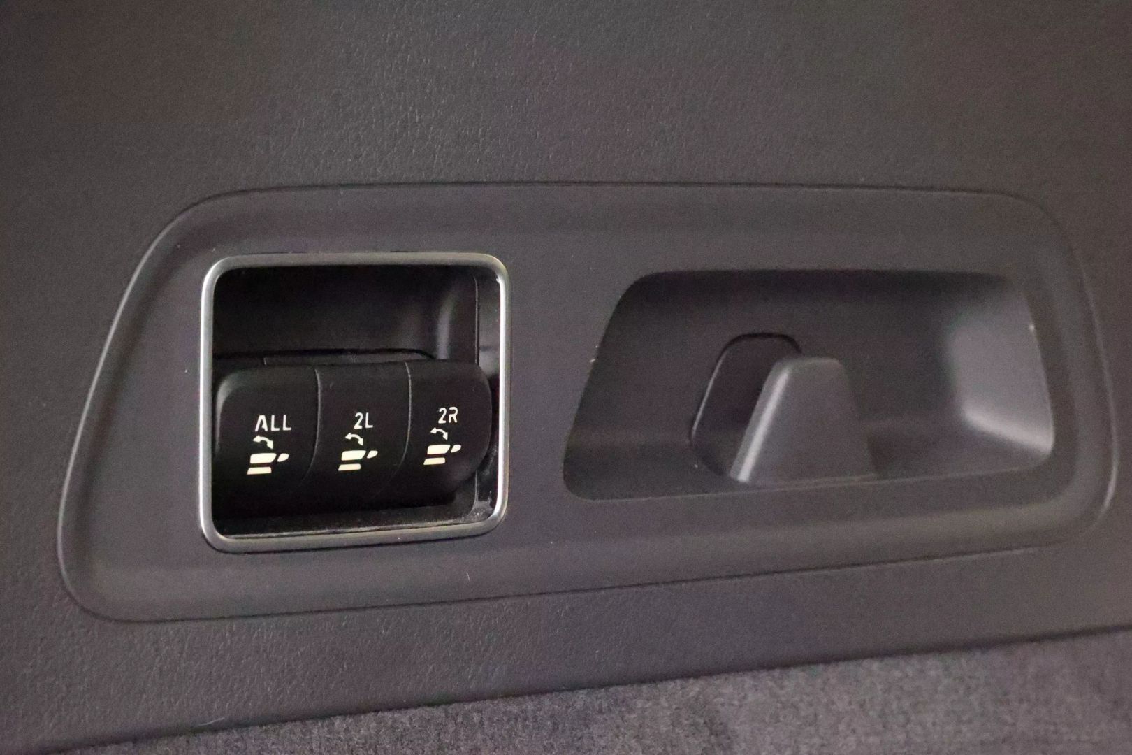 2020 Mercedes-benz Gls - Image 85