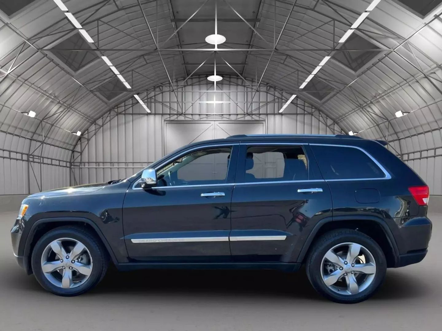 Used 2013 Jeep Grand Cherokee Limited with VIN 1C4RJFBG2DC644332 for sale in Kansas City