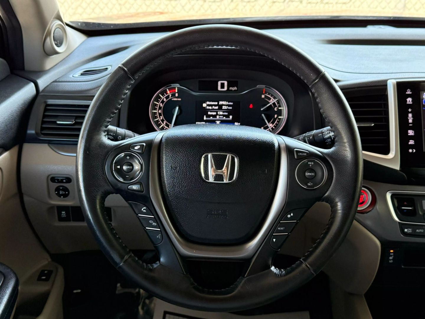 2018 Honda Pilot - Image 35