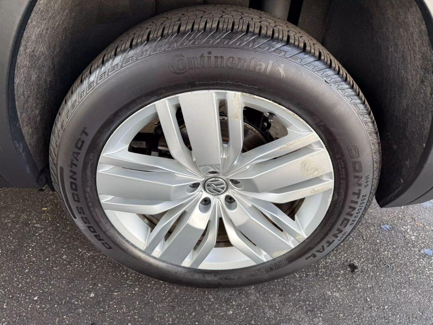 2020 Volkswagen Atlas - Image 47