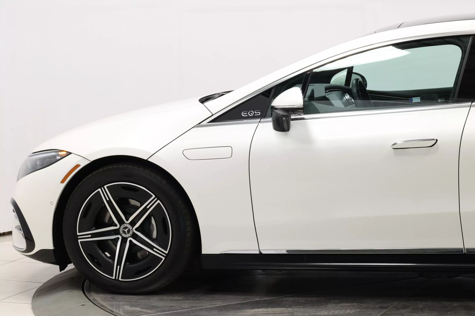 2023 Mercedes-benz Mercedes-eq Eqs - Image 7