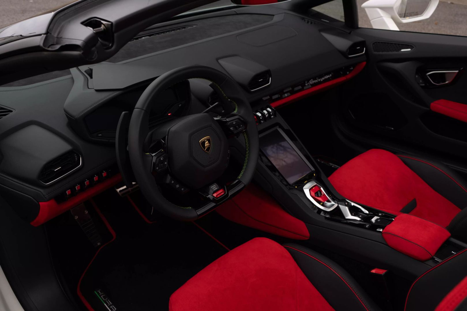 2024 Lamborghini Huracan - Image 48