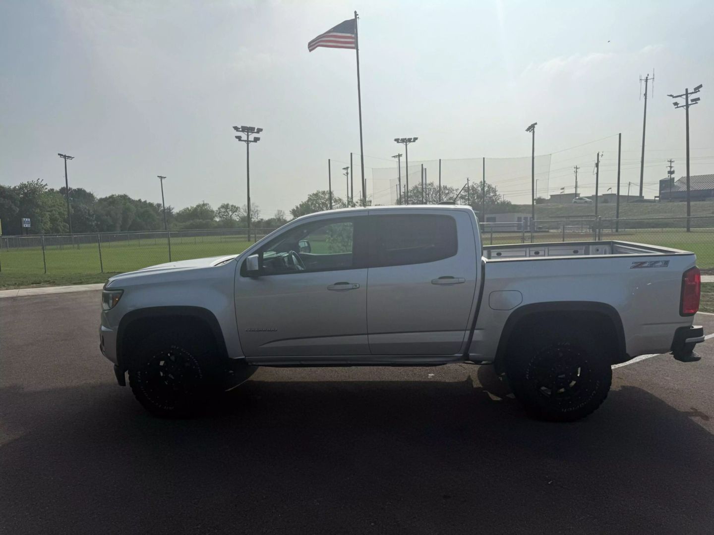 2016 Chevrolet Colorado Crew Cab - Image 38