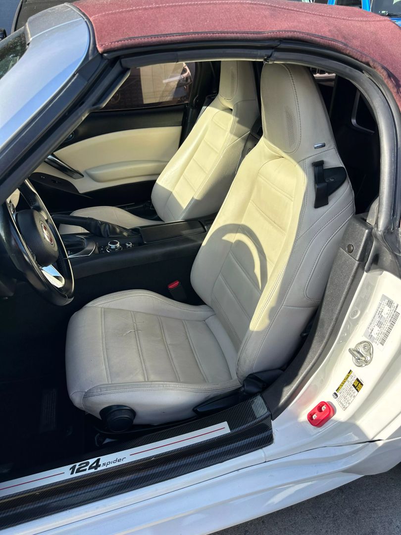 Image 9 of 2018 FIAT 124 SPIDER