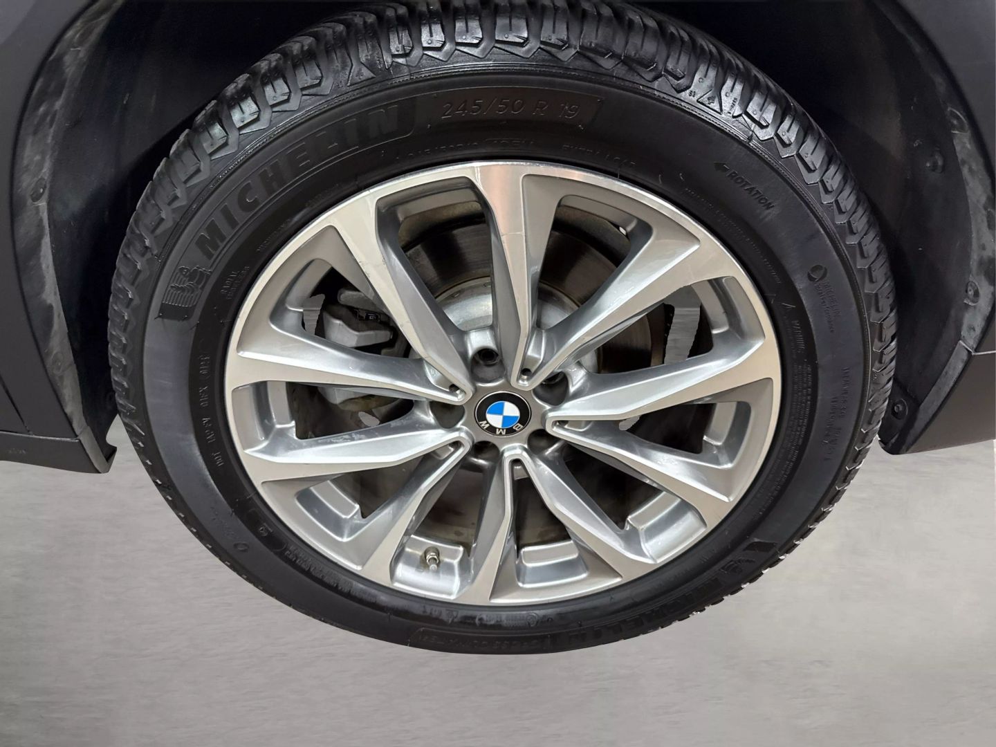 2018 Bmw X3 - Image 17