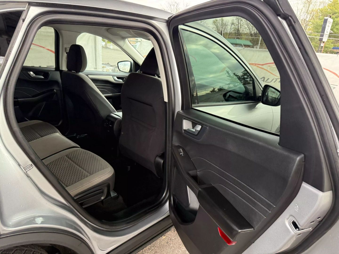 2021 Ford Escape - Image 21