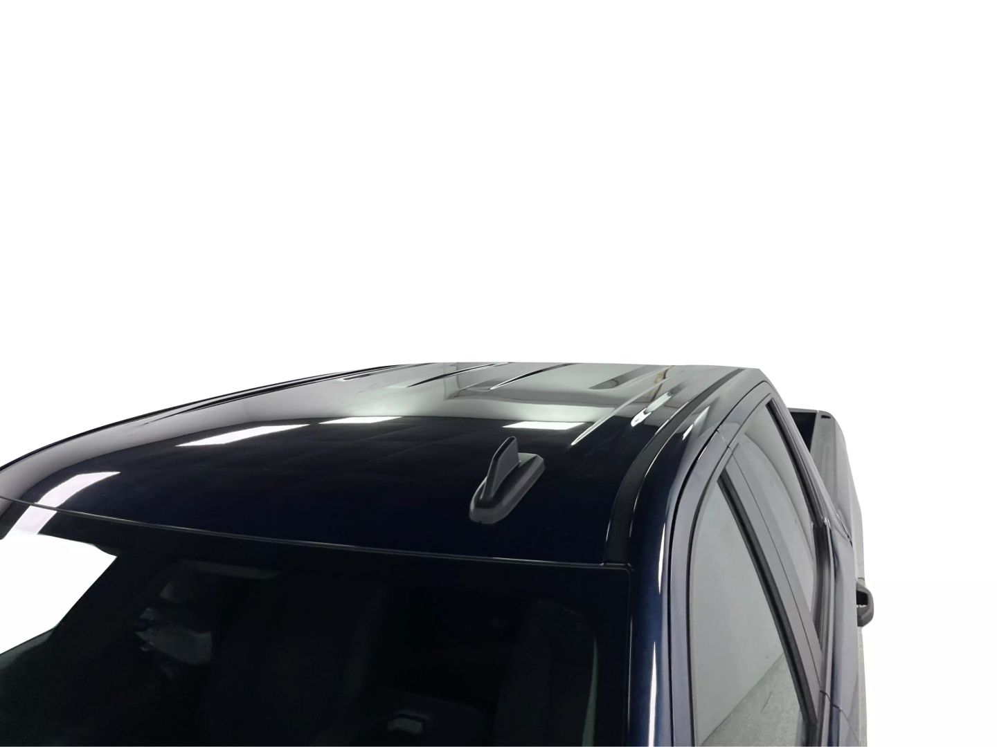 2021 Chevrolet Silverado 1500 Crew Cab - Image 13