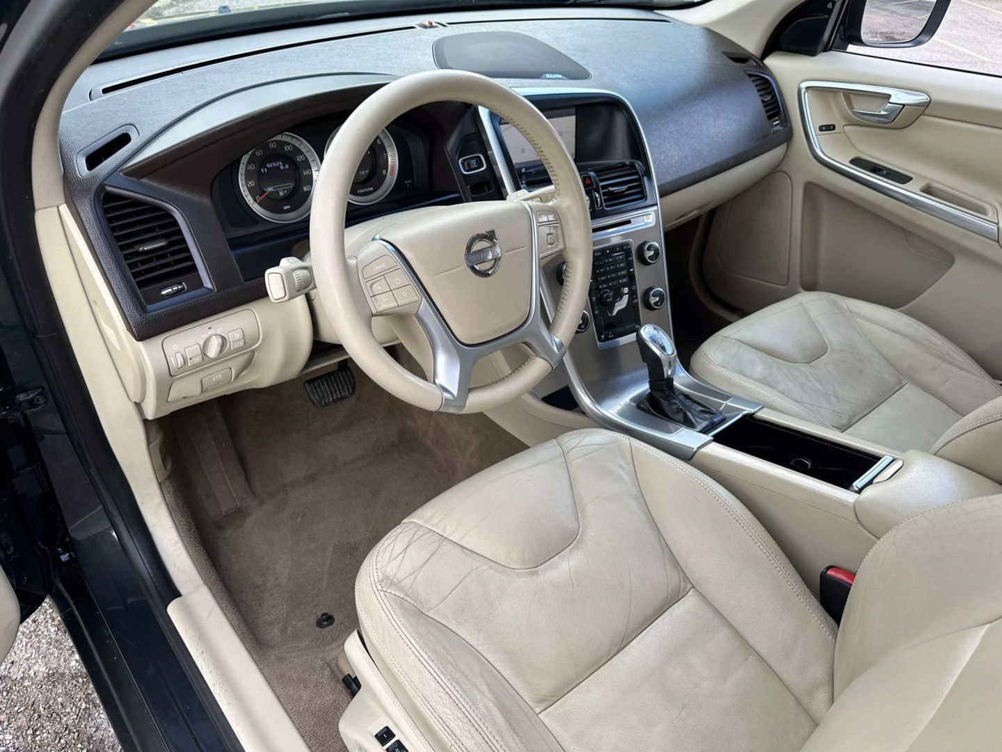 2013 Volvo Xc60 - Image 14