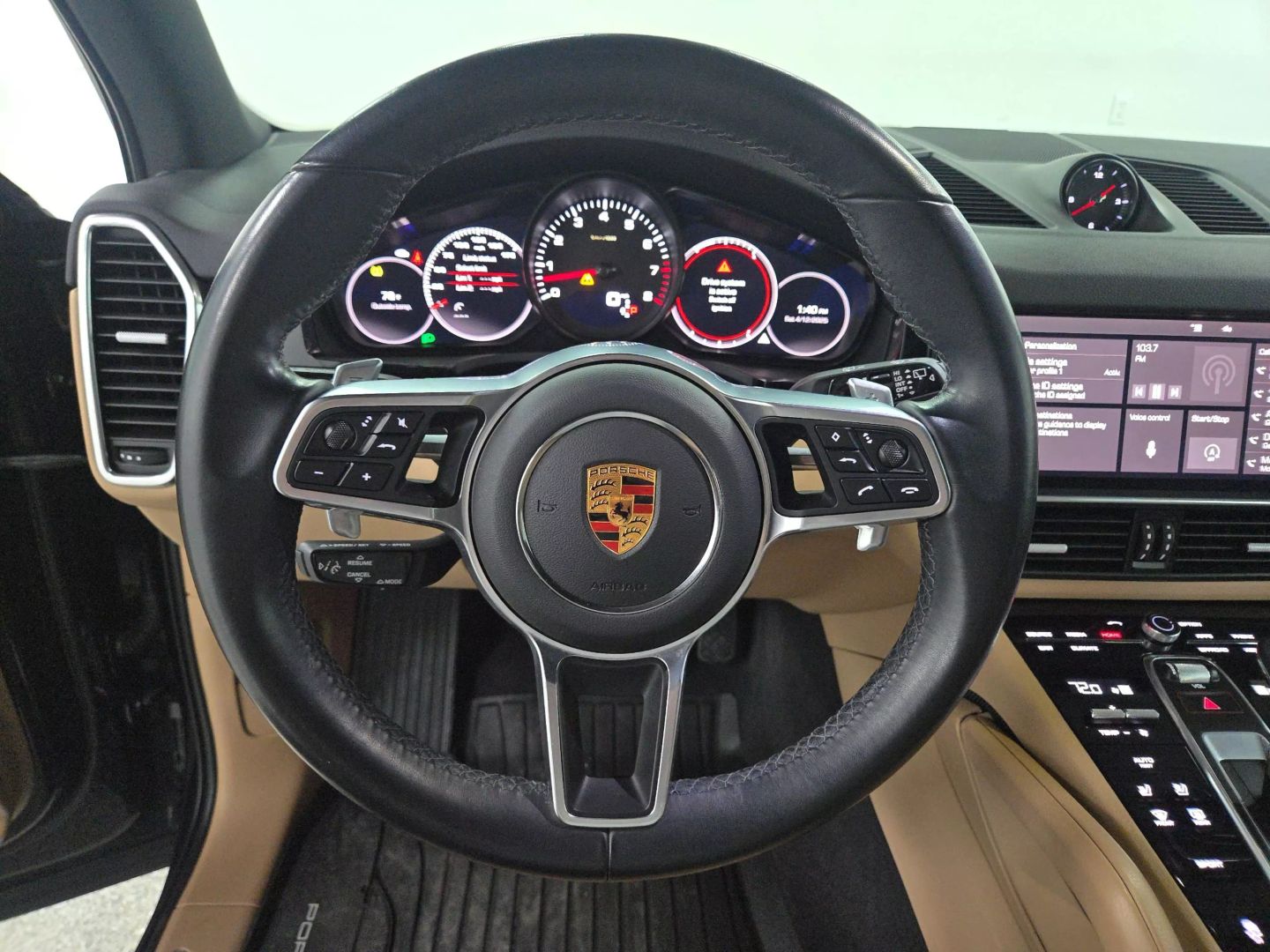 2021 Porsche Cayenne - Image 18