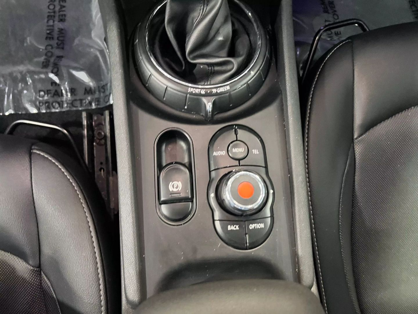 2017 Mini Clubman Cooper Hatchback 4d - Image 15
