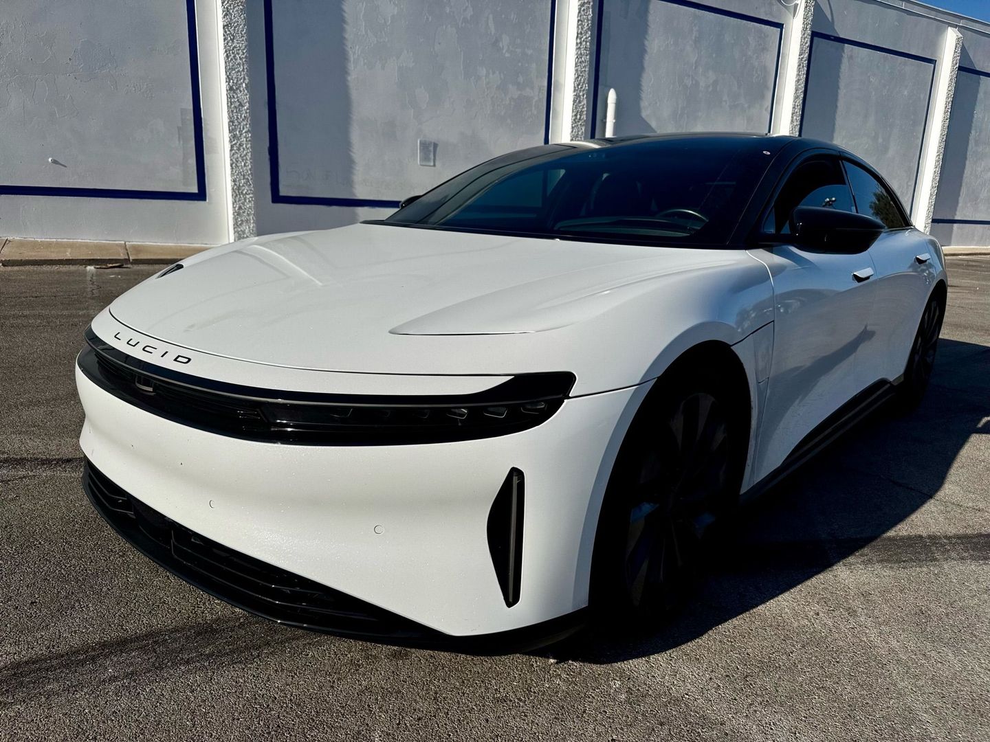 2022 Lucid Air Grand Touring's photo