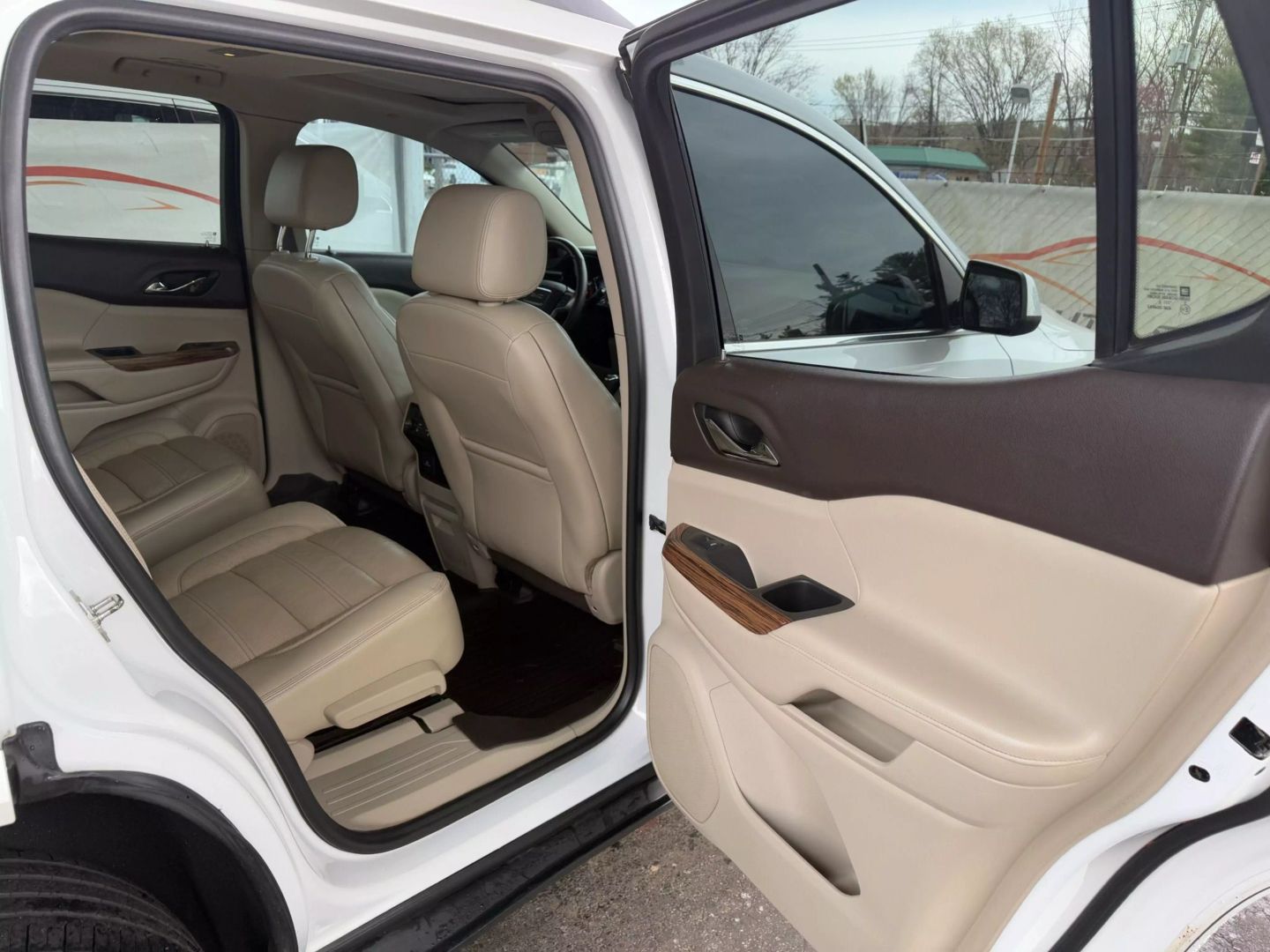 2017 Gmc Acadia - Image 23