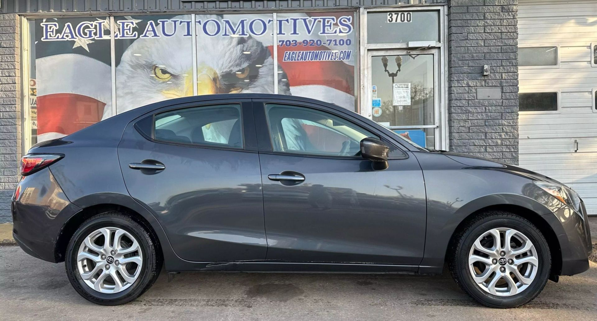 Used 2017 Toyota Yaris iA Base with VIN 3MYDLBYVXHY161656 for sale in Arlington, VA