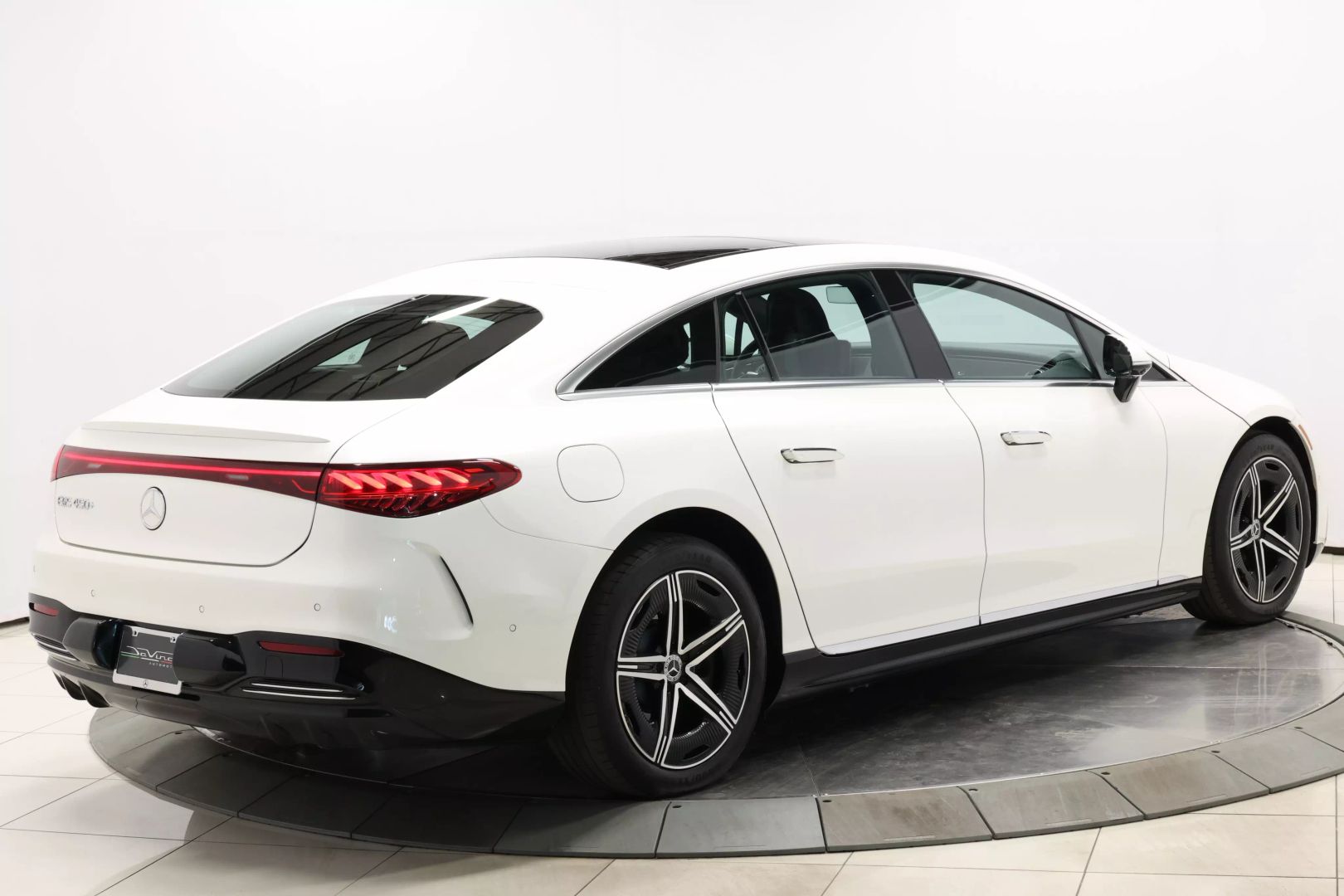 2023 Mercedes-benz Mercedes-eq Eqs - Image 4