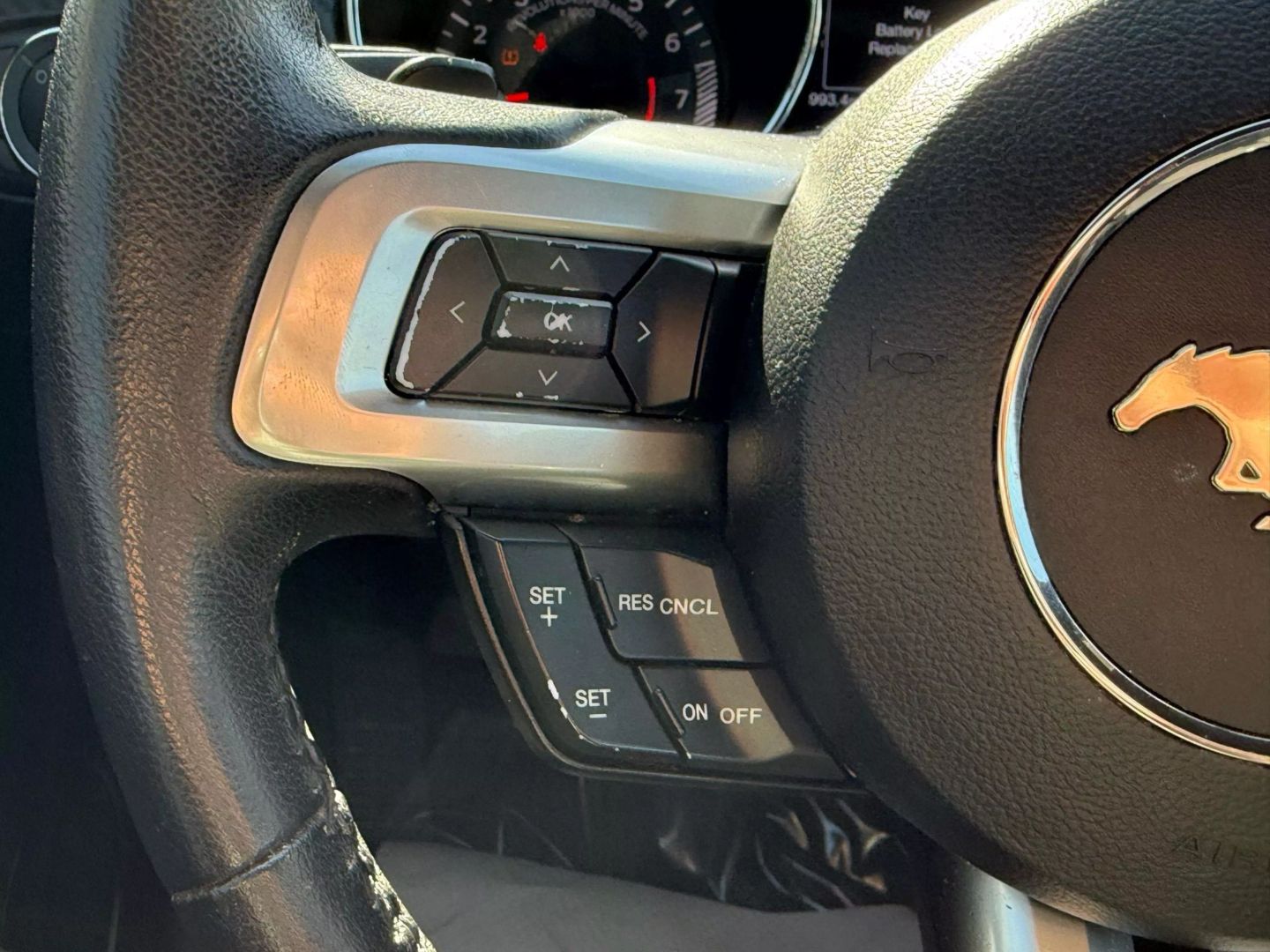 2016 Ford Mustang - Image 28