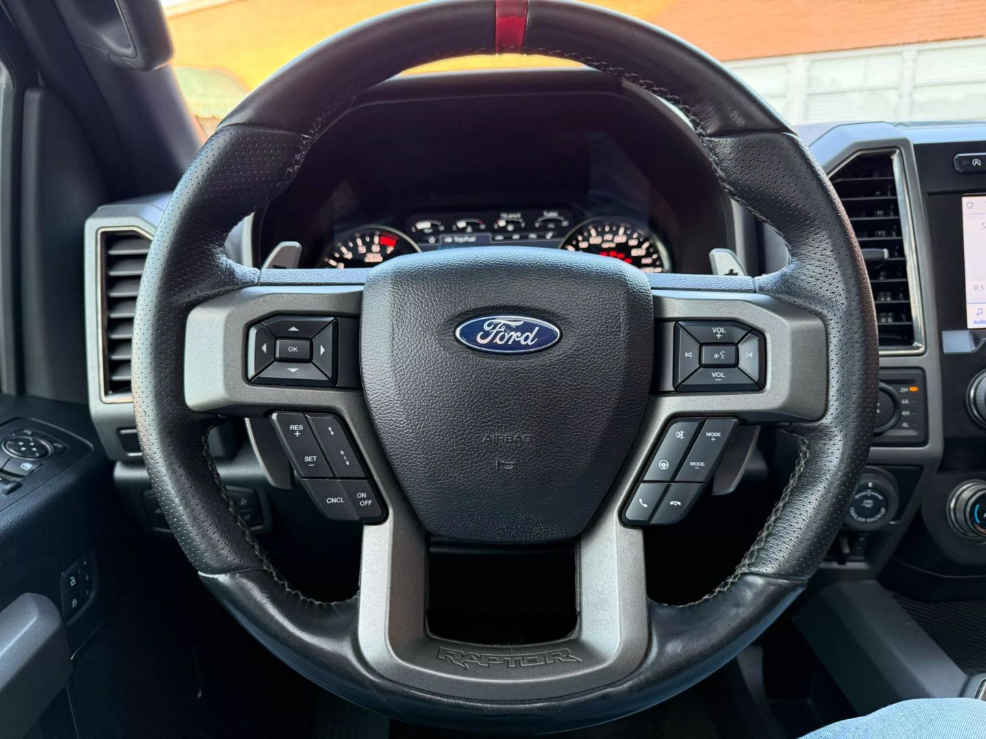 2020 Ford F150 Supercrew Cab - Image 24