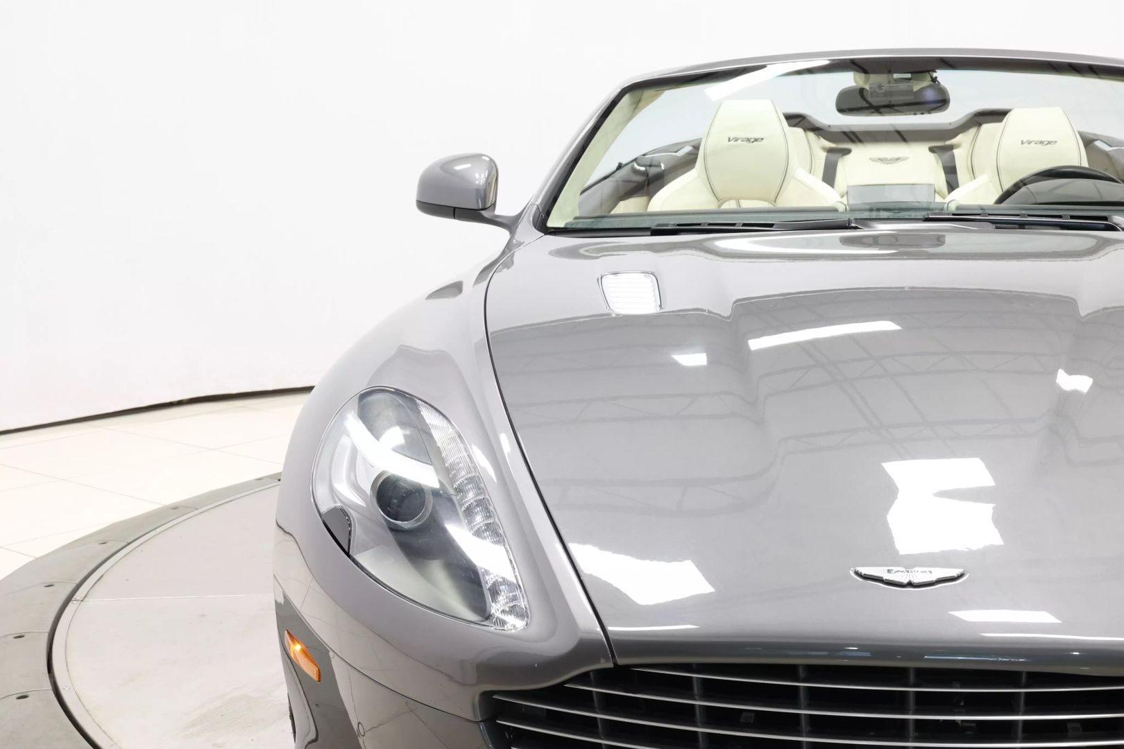2012 Aston Martin Virage - Image 73