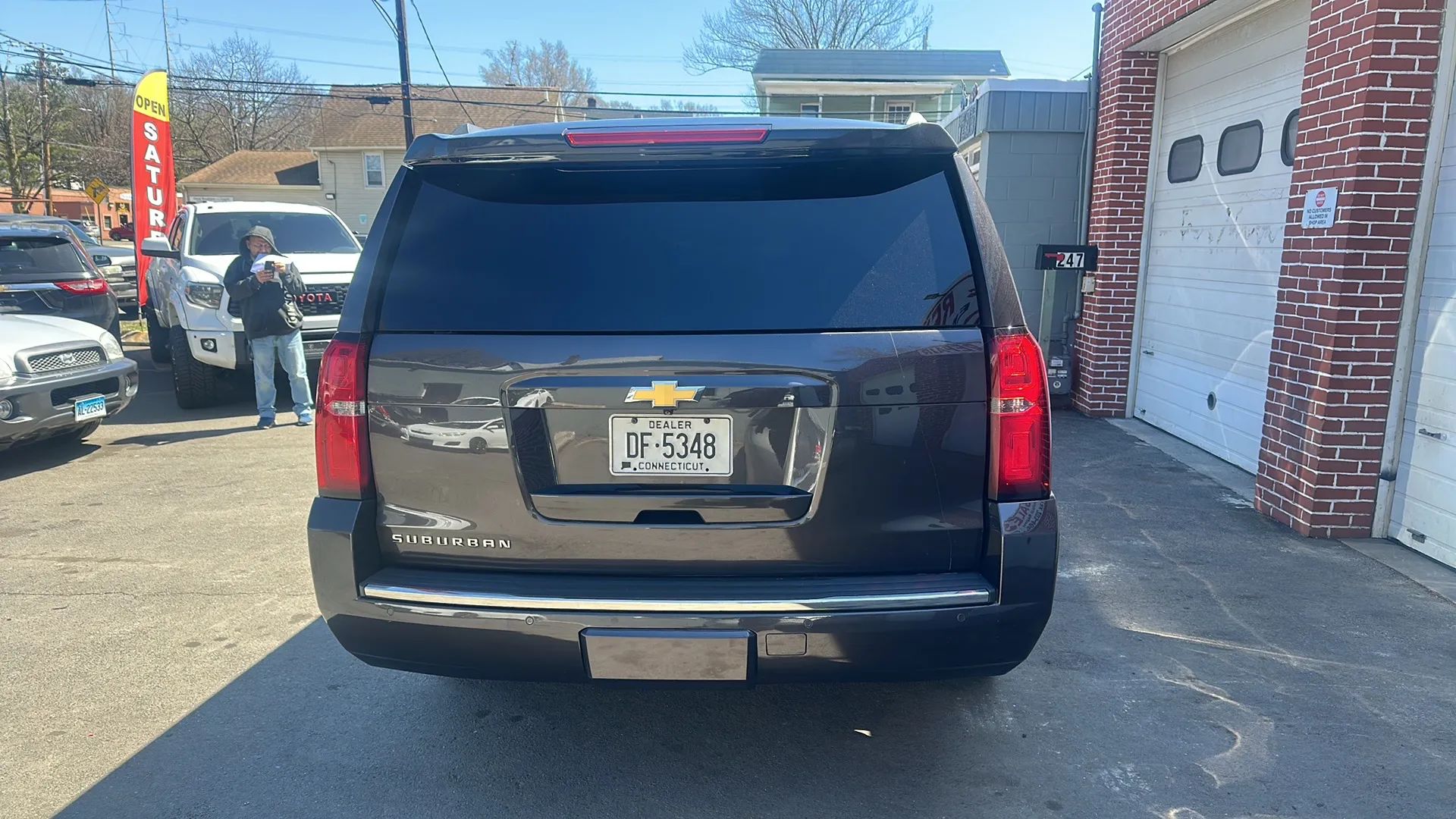 Image 4 of 2015 CHEVROLET SUBURBAN