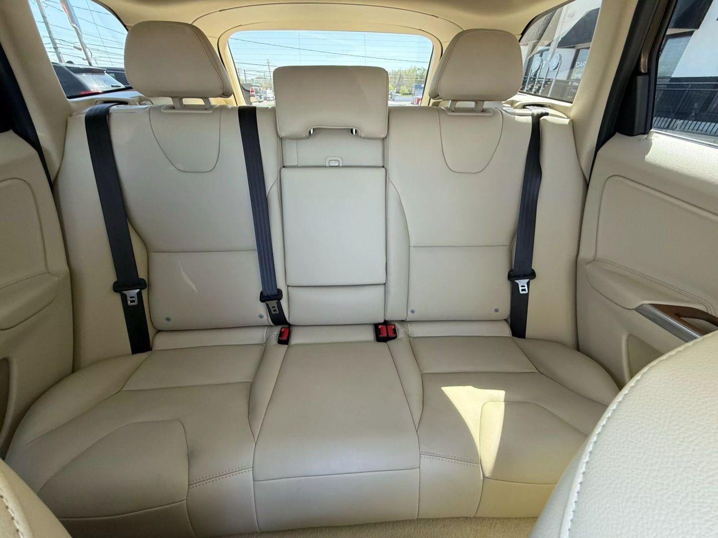 2015 Volvo Xc60 - Image 50