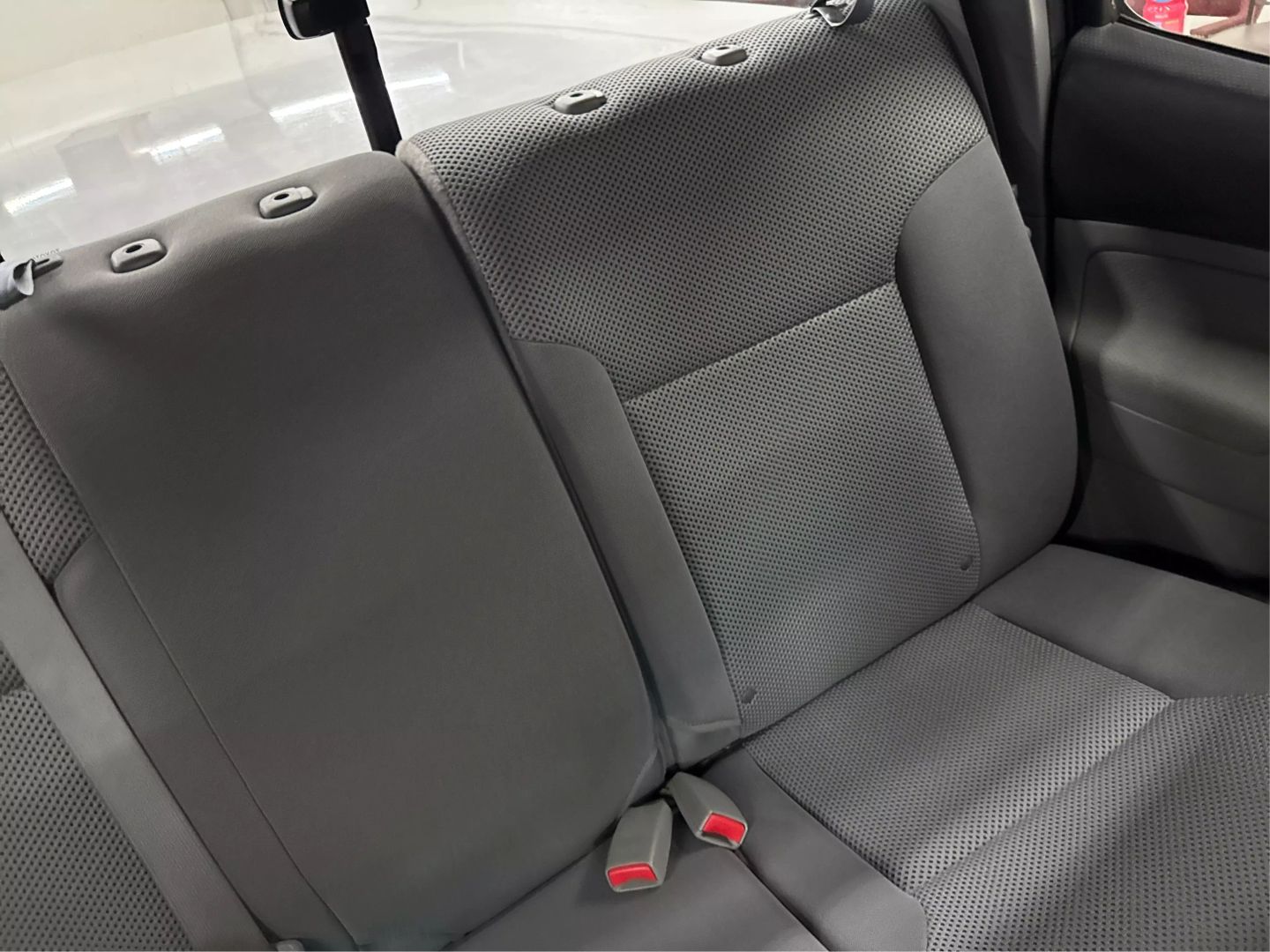 2011 Toyota Tacoma Double Cab - Image 28