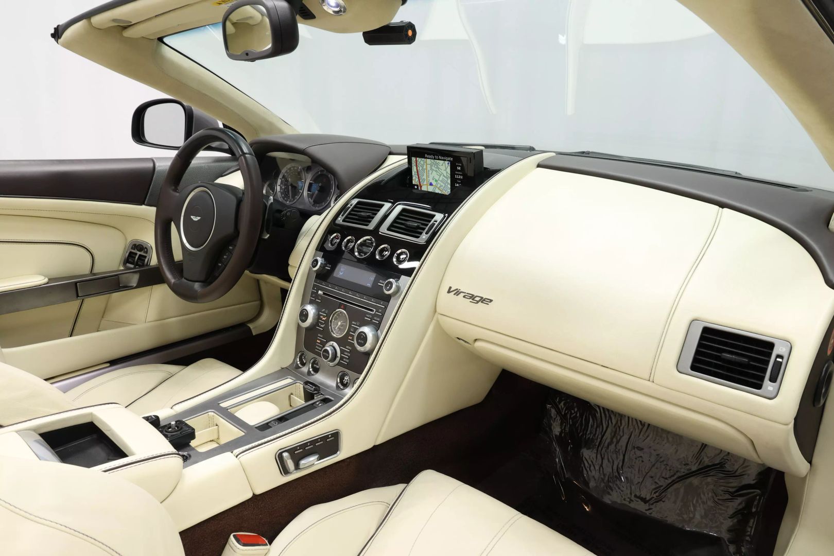2012 Aston Martin Virage - Image 69